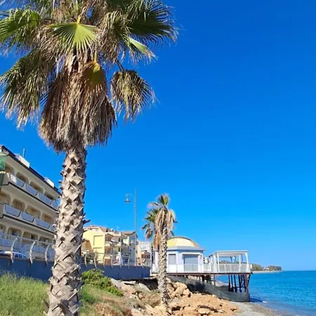 شقة Gabbiano Bianco