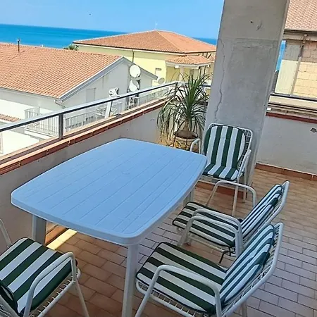 Gabbiano Bianco * Torretta (Calabria)